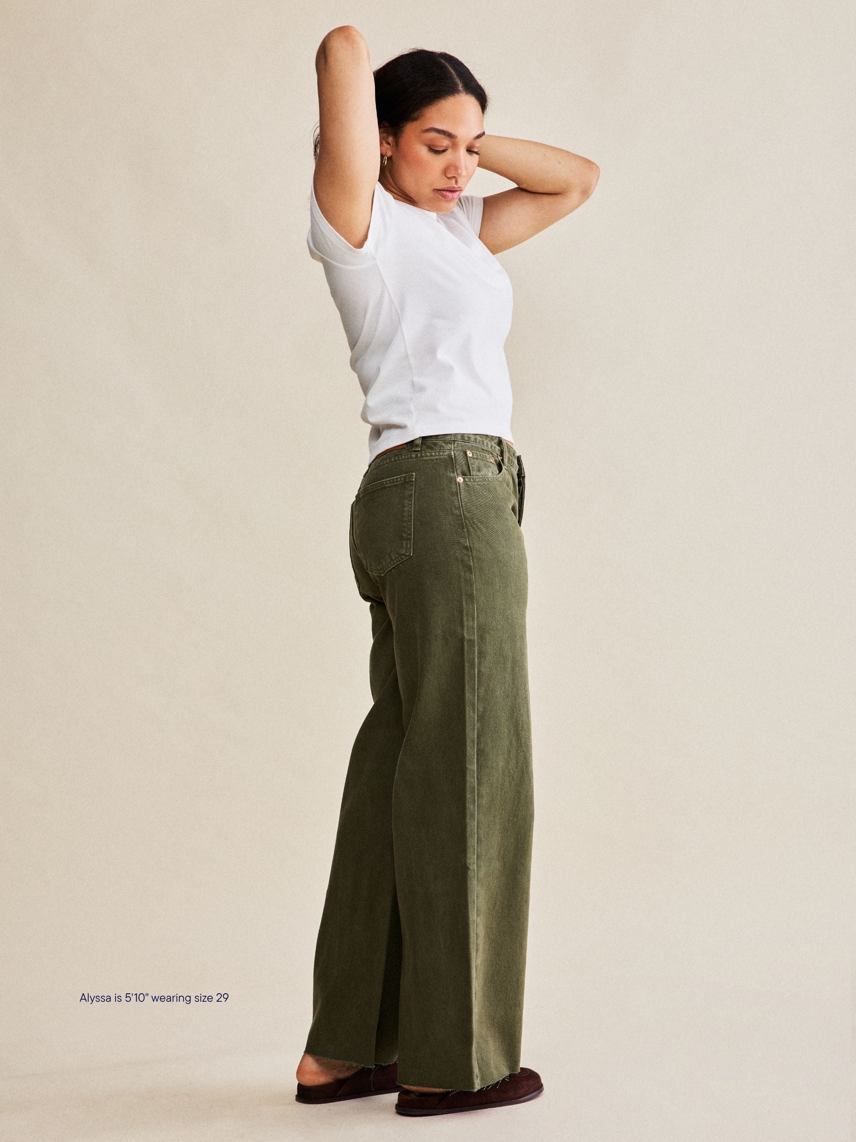 Low Rise Baggy Jeans - Olive